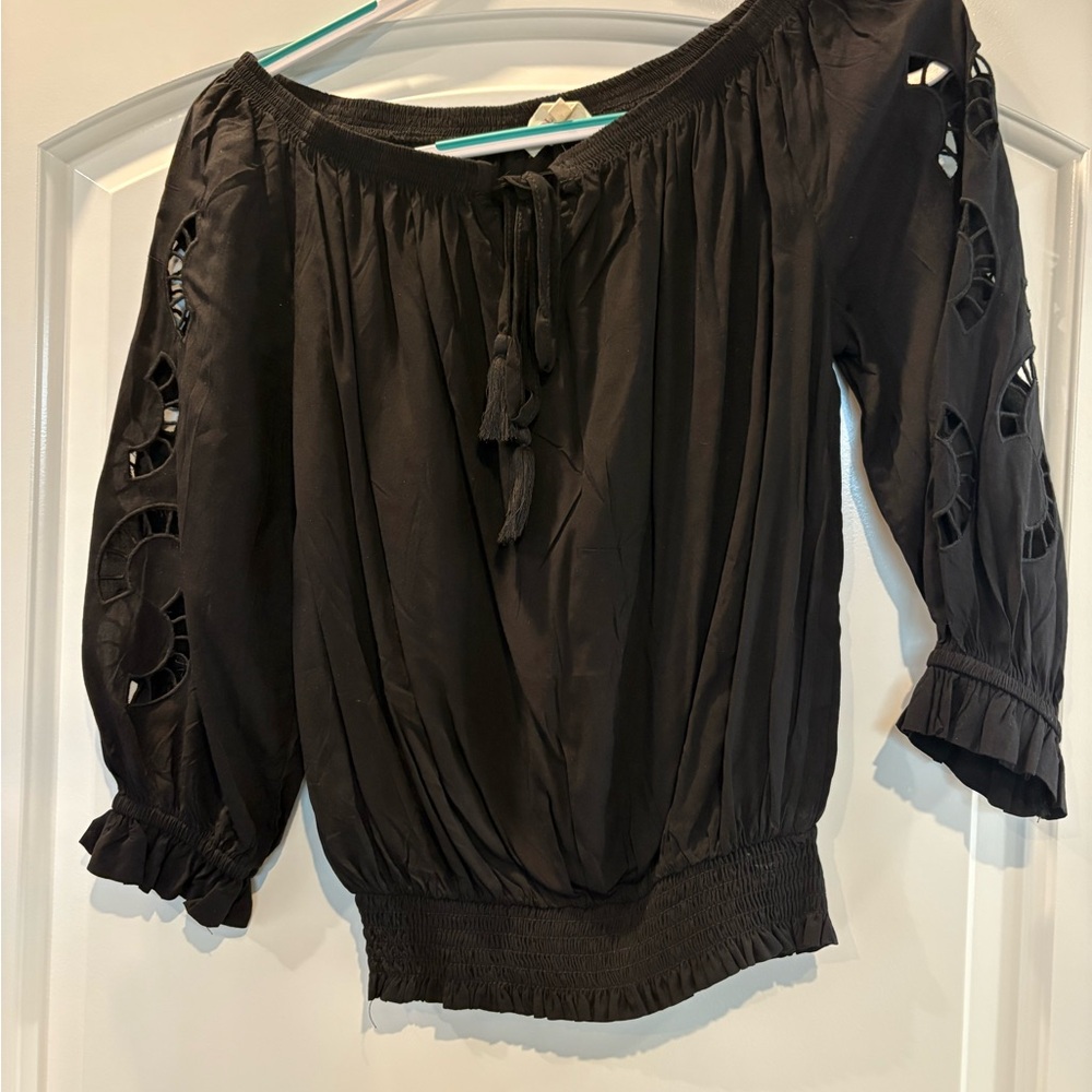 Solitaire Black Off-Shoulder Blouse with Cut-Out Sleeves